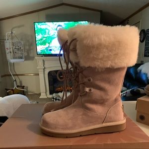 Ugg Montclair boot